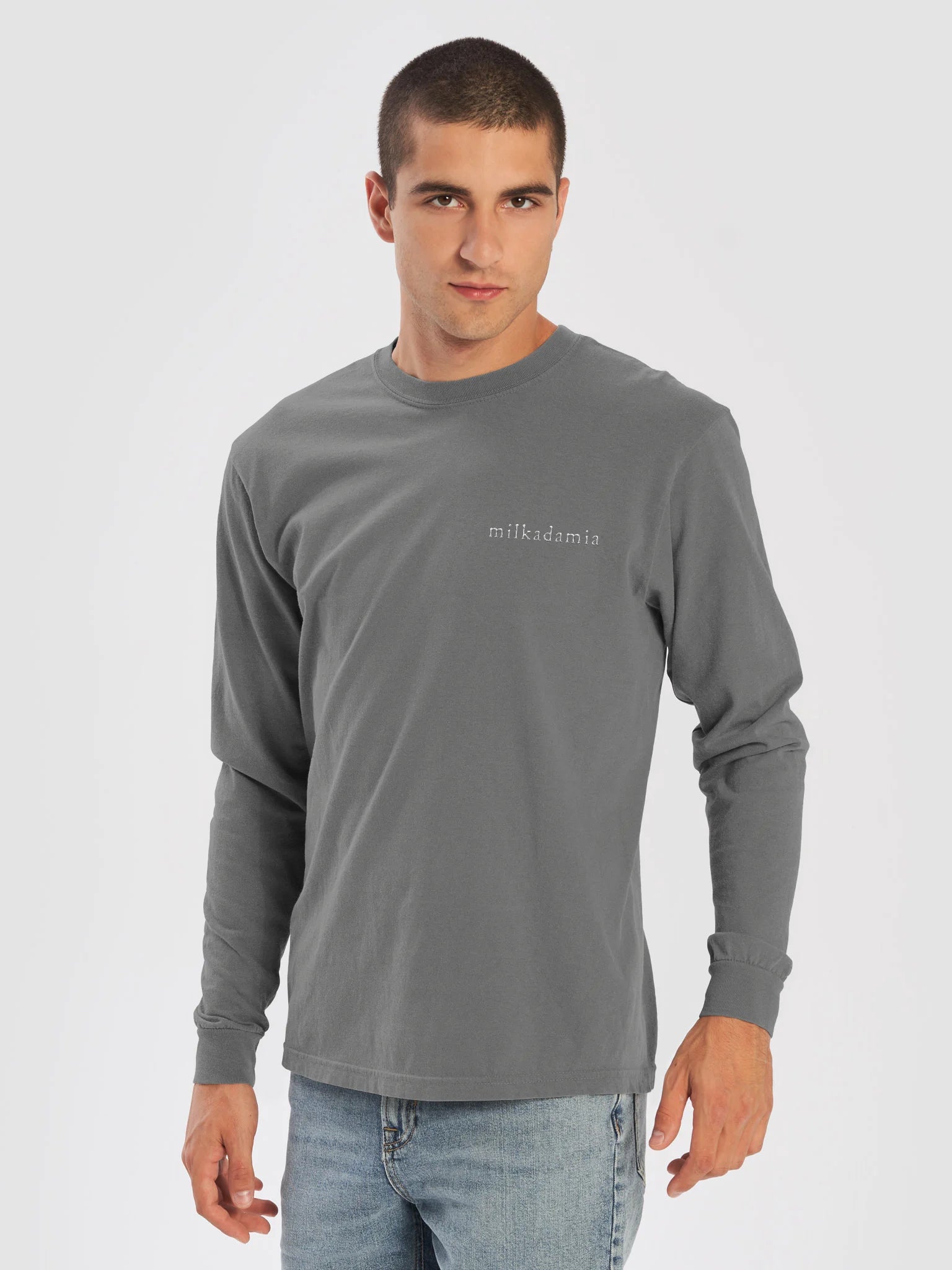 milkadamia long sleeve tee - embroidered - Grey