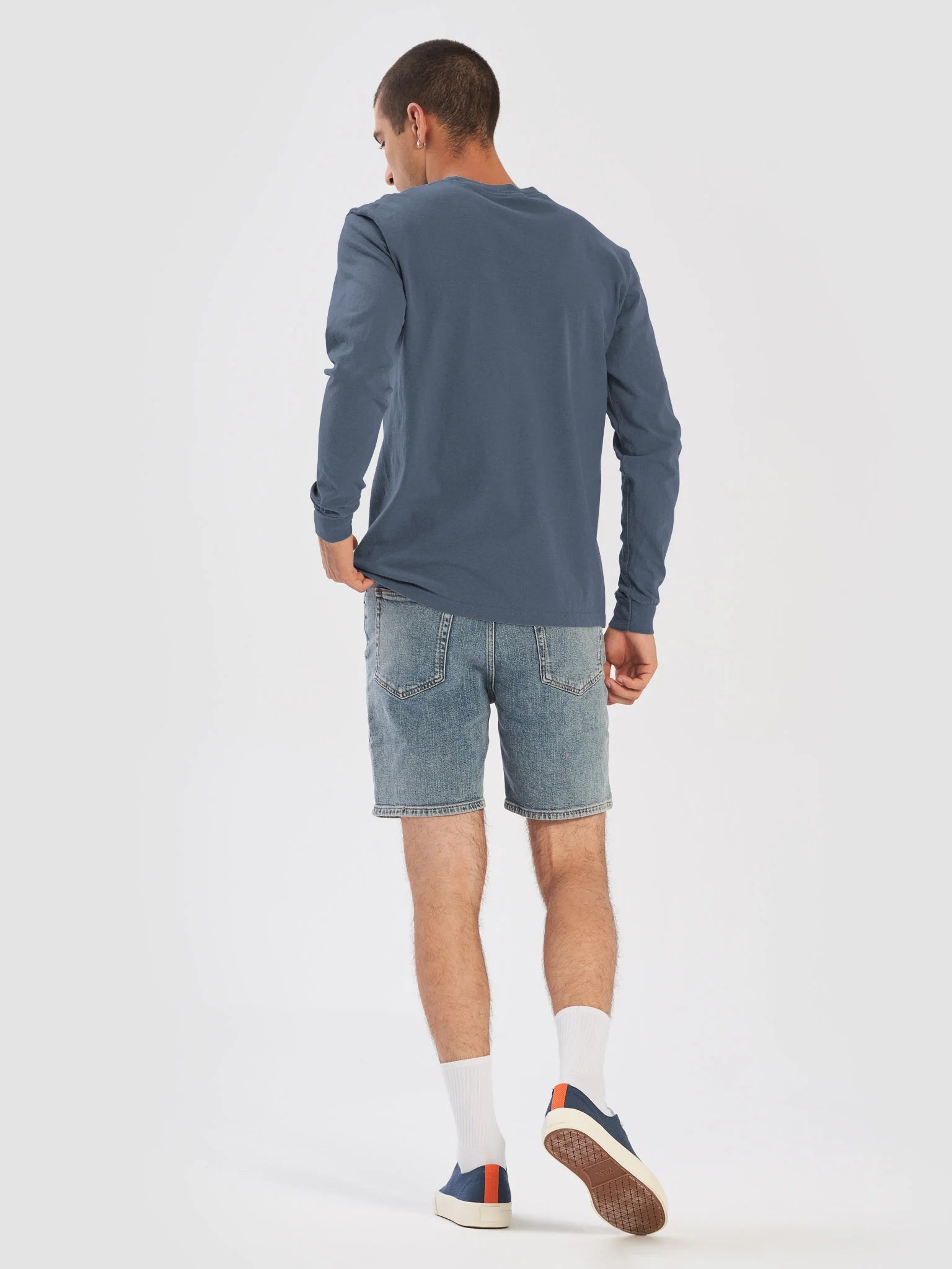 milkadamia long sleeve tee - embroidered - Blue Jean